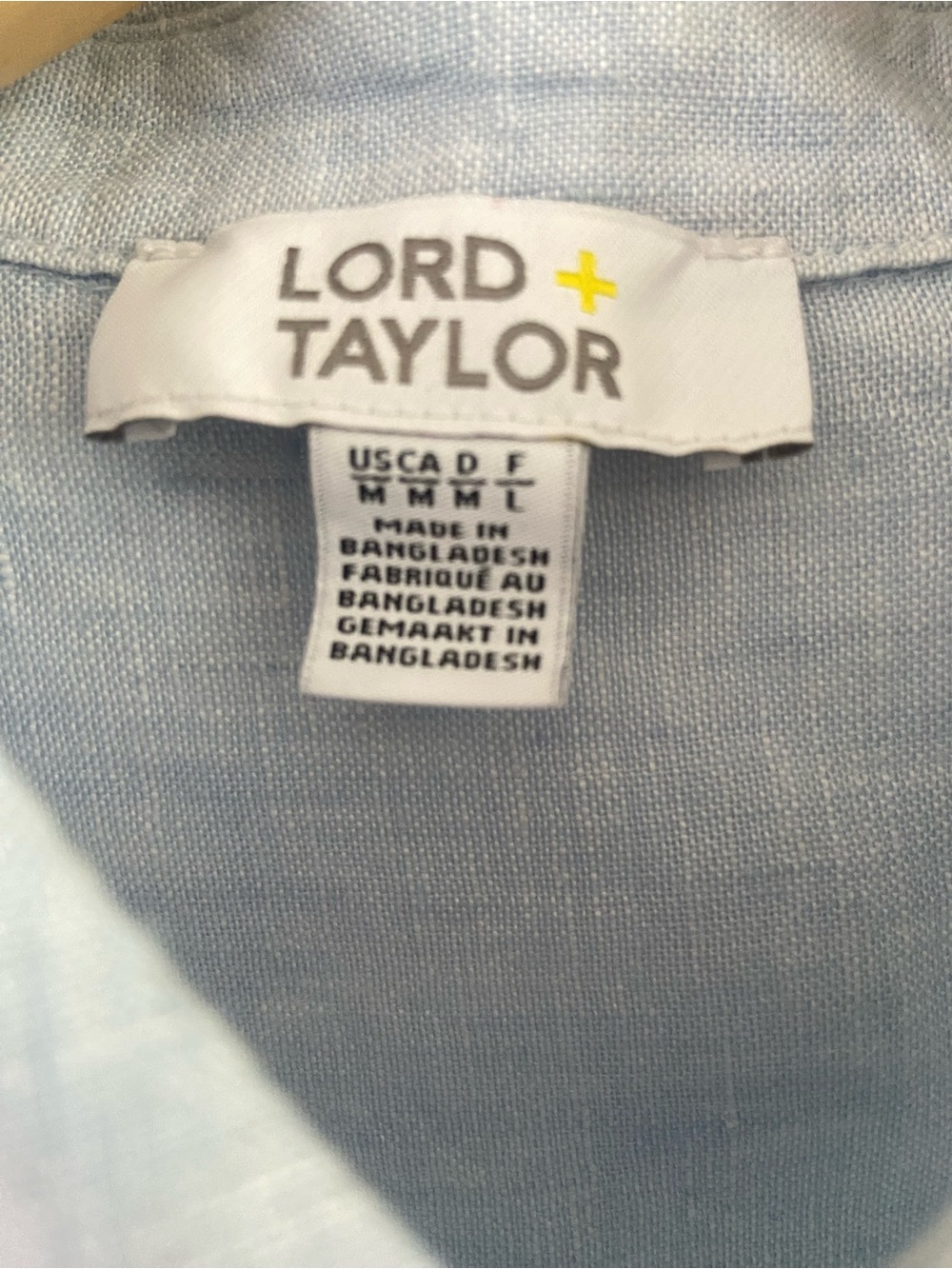 Lord & Taylor 100% Linen Button Up Shirt Light Blue Medium Short Sleeve Top EUC - Picture 4 of 8